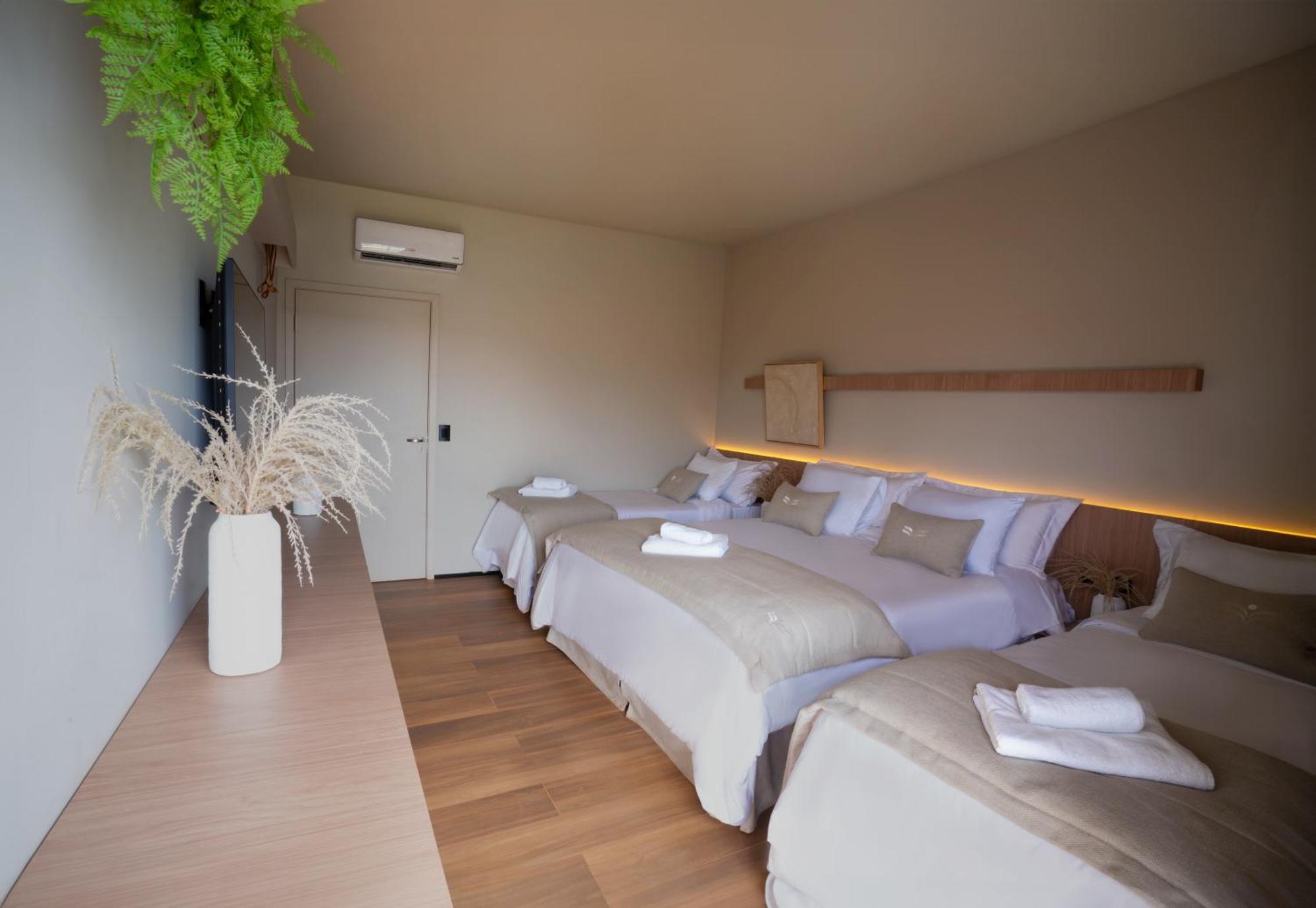 Morro Dos Anjos Aguas Quentes Hotel Resort Oficial Bandeirantes  エクステリア 写真